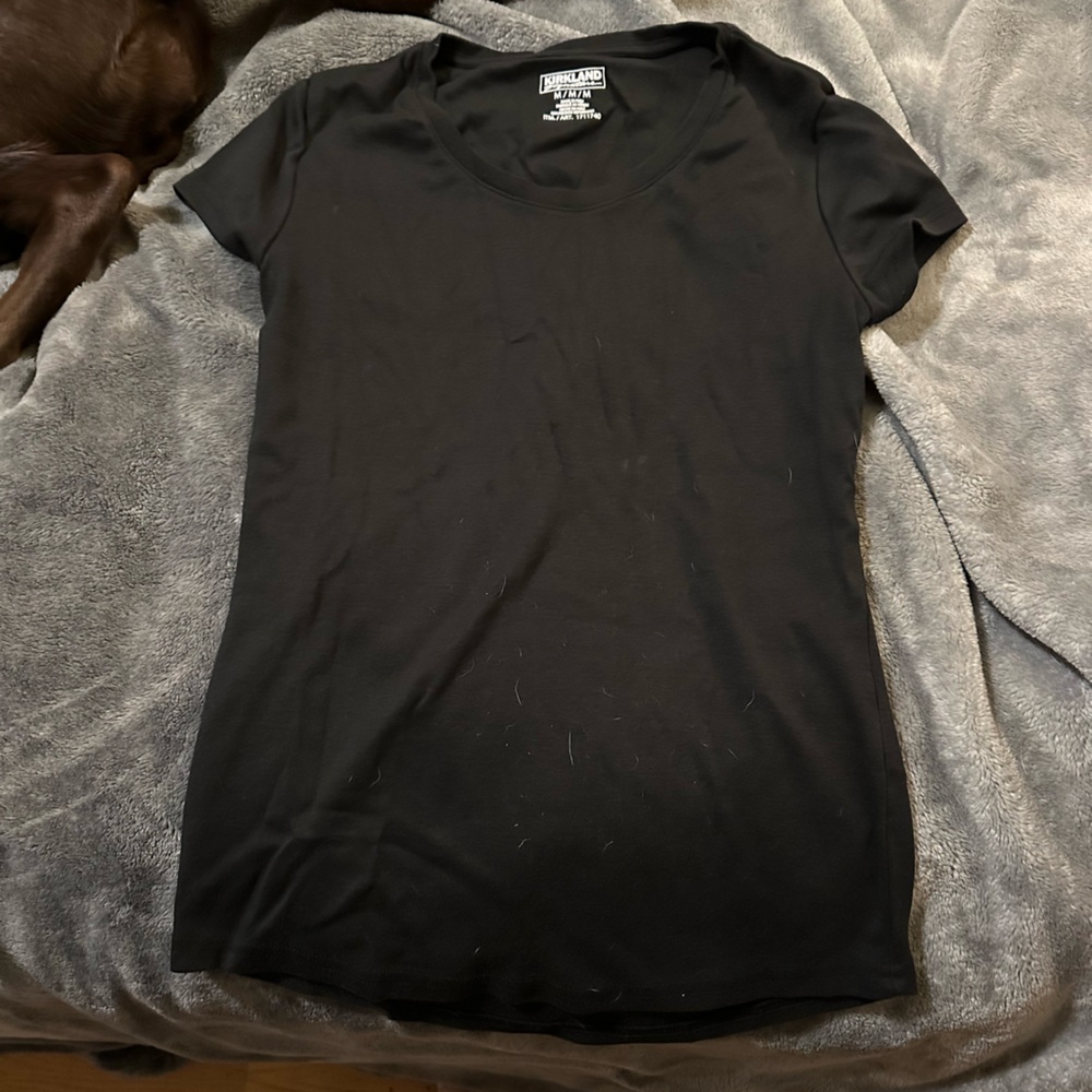 Kirkland Signature Black Short Sleeve Tee